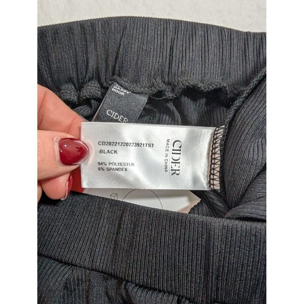 Cider NWT goucho style pants black polyester and spandex size XL O18 - Picture 6 of 6